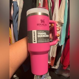 NWT STANLEY Azalea 40oz